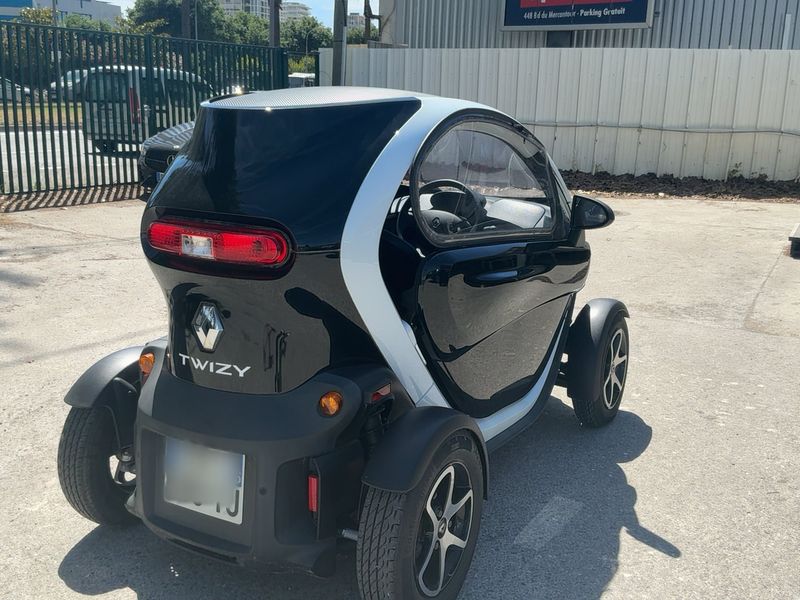 Renault Twizy electric drive 12,6 kW Intens — zdjęcie 6