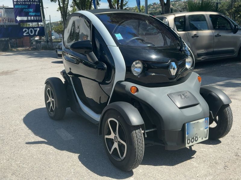 Renault Twizy electric drive 12,6 kW Intens — zdjęcie 8