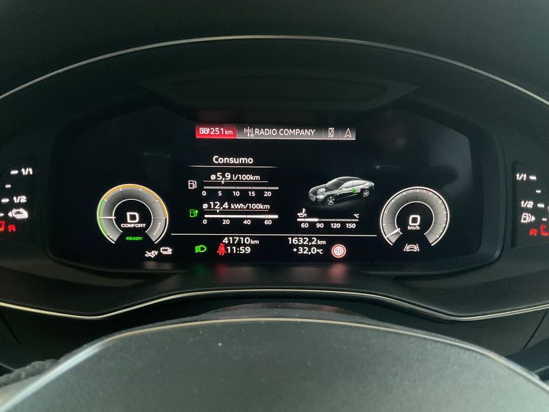 Audi A7 Sportback 55 TFSIe quattro — zdjęcie 13