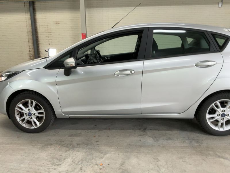 Ford Fiesta 1.0 SYNC Edition — zdjęcie 4