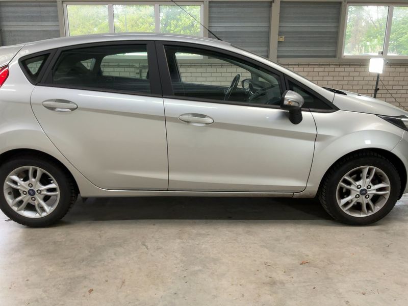 Ford Fiesta 1.0 SYNC Edition — zdjęcie 7