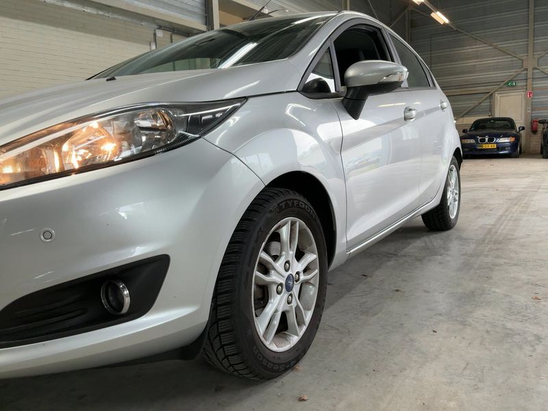 Ford Fiesta 1.0 SYNC Edition — zdjęcie 2