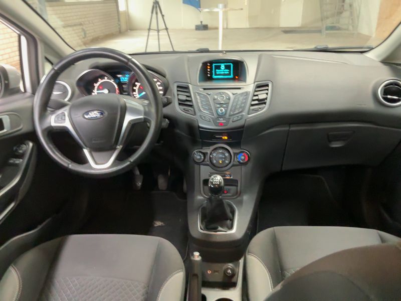 Ford Fiesta 1.0 SYNC Edition — zdjęcie 12