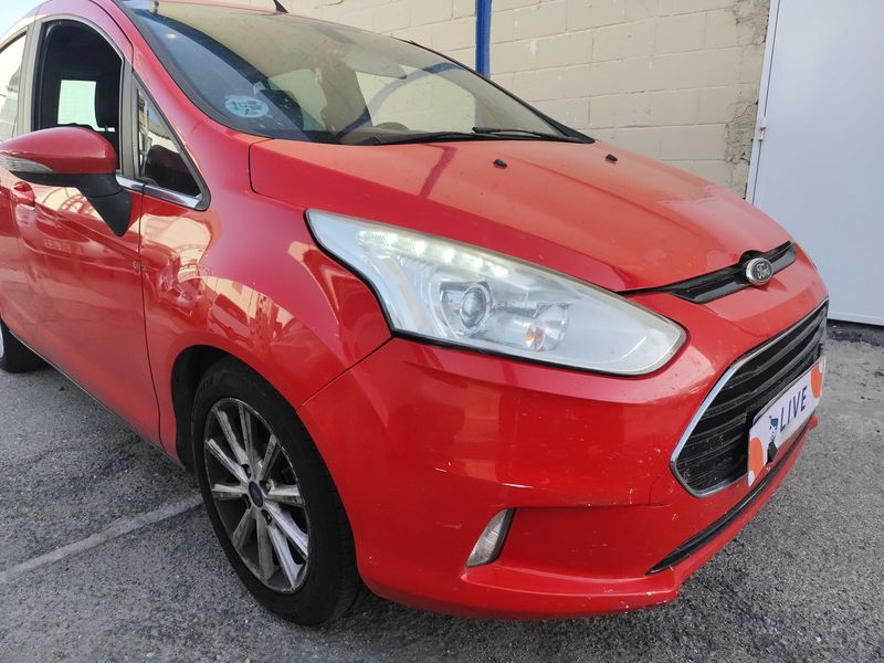 Ford B-Max 1.0 EcoBoost Titanium — zdjęcie 6