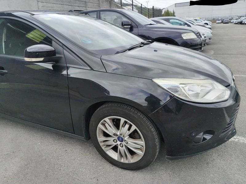 Ford Focus 1.0 EcoBoost Trend — zdjęcie 6