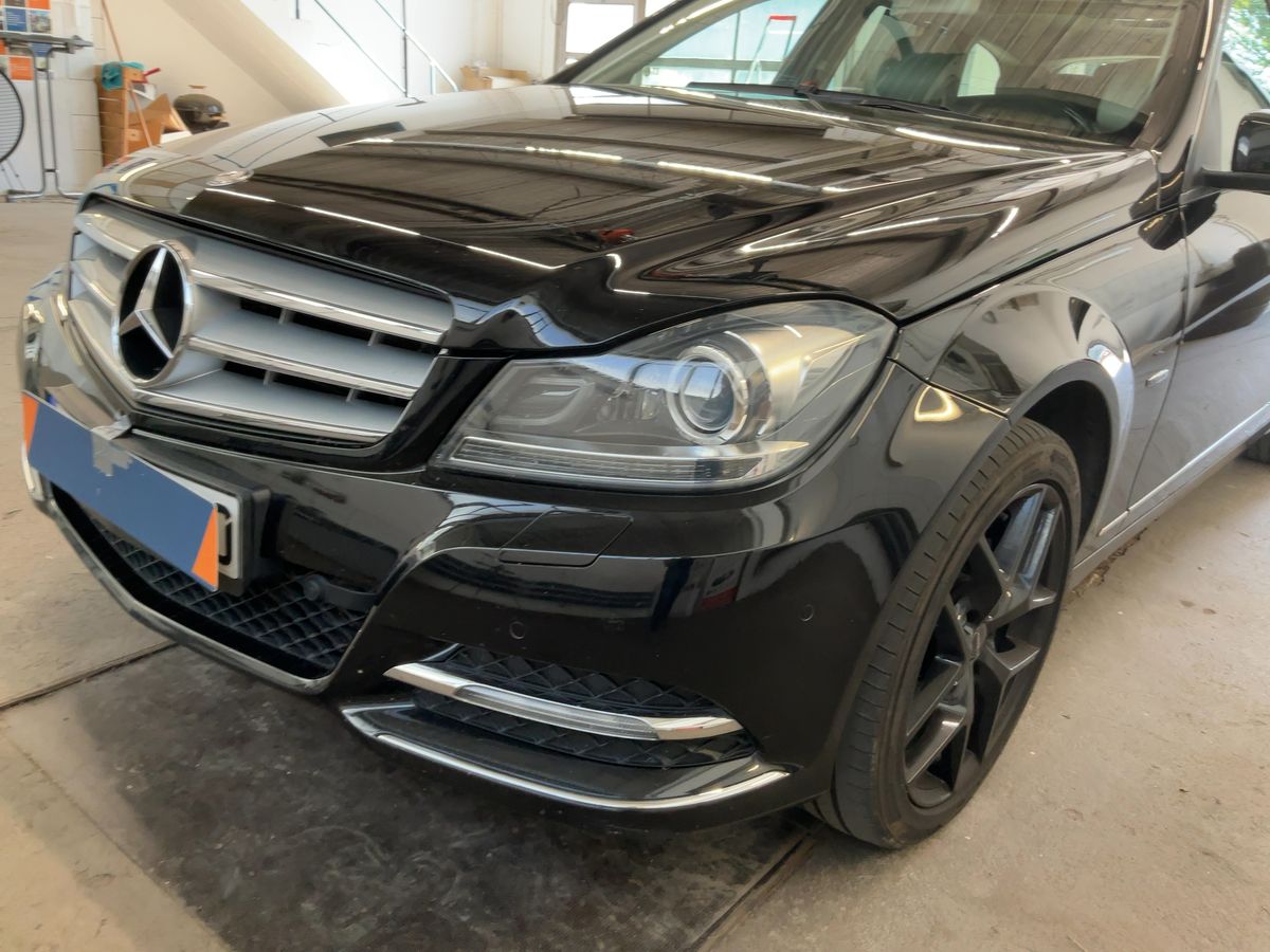 Mercedes-Benz C-Klasse C 220 CDI T BlueEfficiency Avantgarde