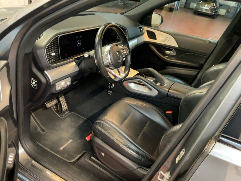 Mercedes-Benz GLE-Klasse GLE 300 d 4Matic AMG Line — zdjęcie 11