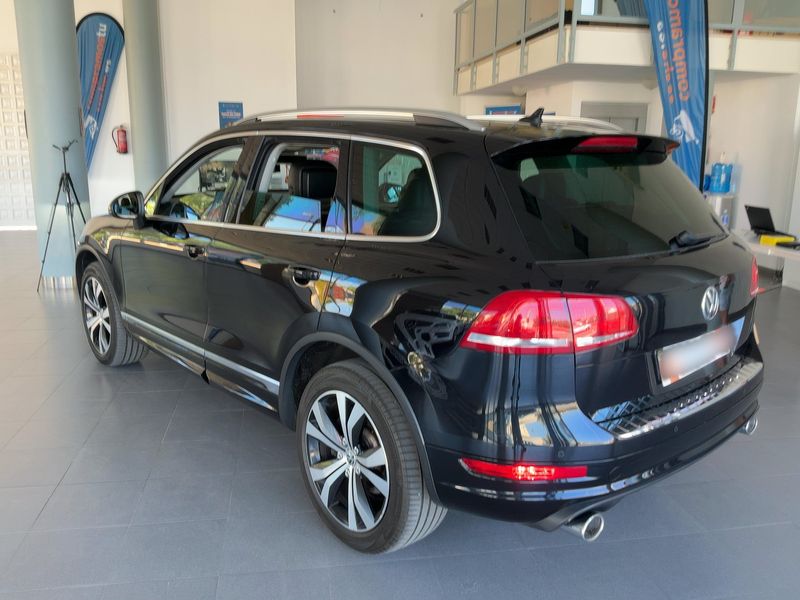 Volkswagen Touareg 3.0 V6 TDI BlueMotion Tech — zdjęcie 3