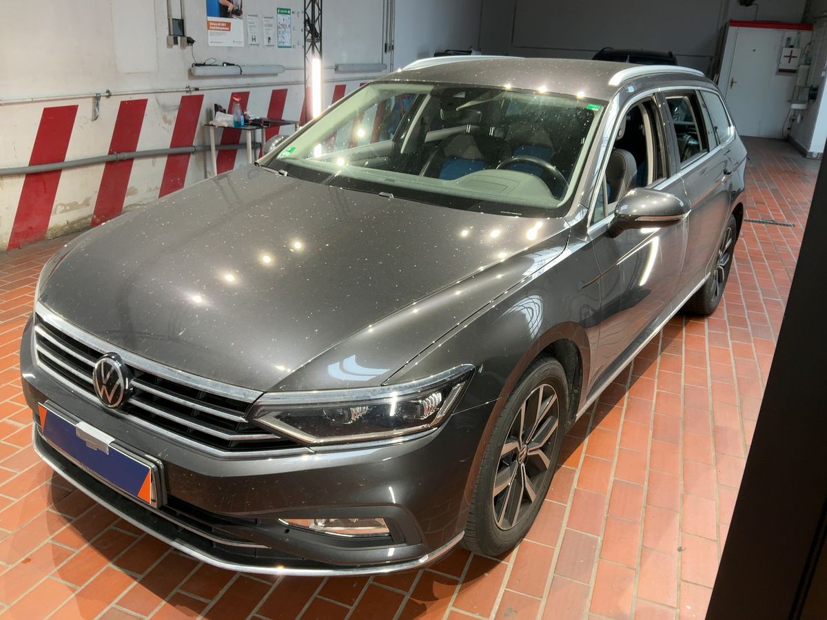 Volkswagen Passat 2.0 TDI Elegance 4Motion