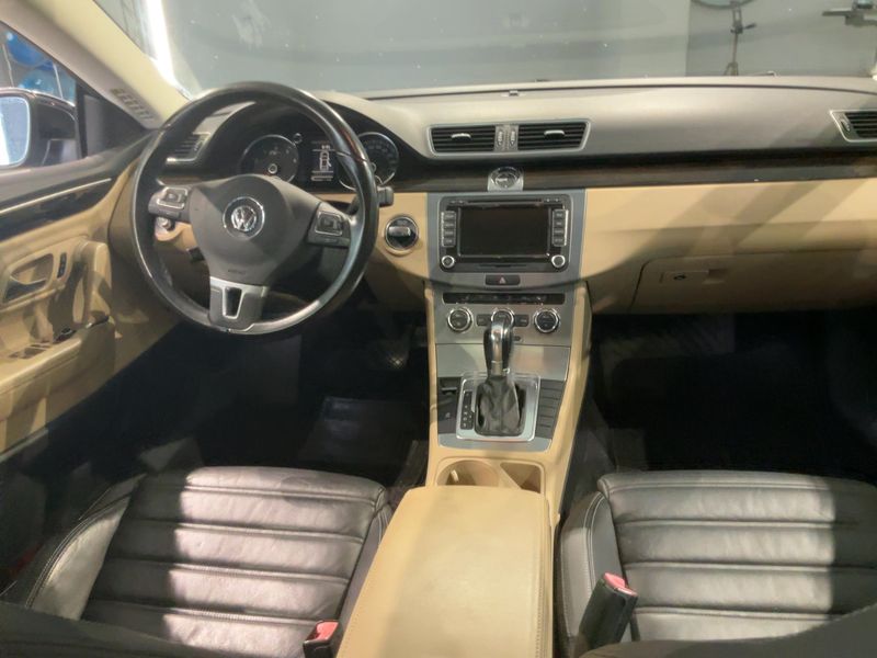 Volkswagen CC 3.6 V6 FSI 4Motion — zdjęcie 12