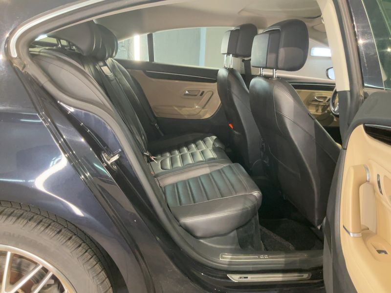 Volkswagen CC 3.6 V6 FSI 4Motion — zdjęcie 14