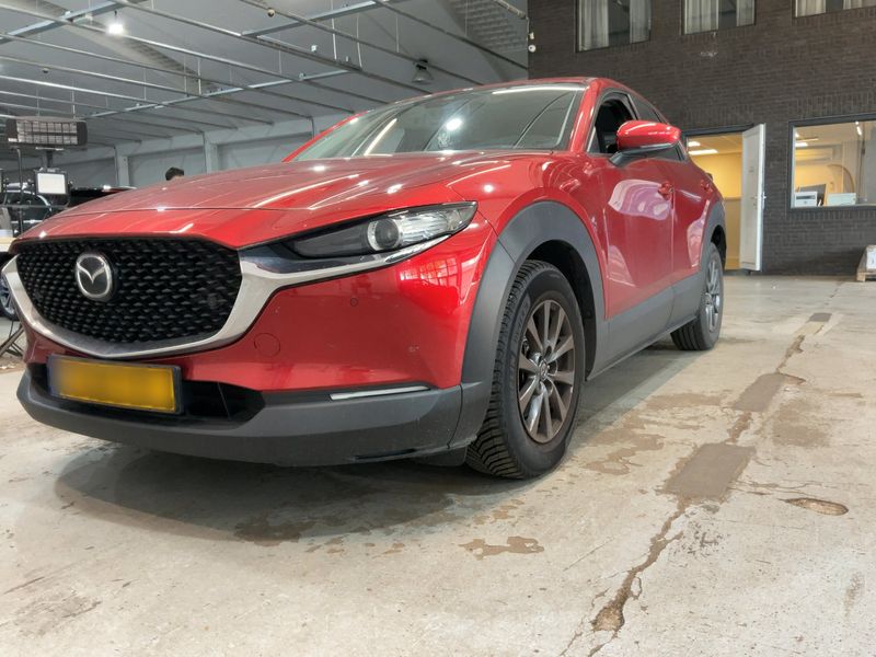 Mazda CX-30 2.0 Skyactiv-G Mild-Hybrid Selection 2WD — zdjęcie 2