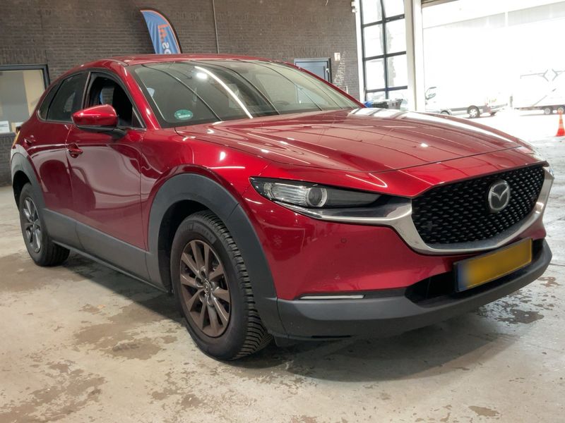 Mazda CX-30 2.0 Skyactiv-G Mild-Hybrid Selection 2WD — zdjęcie 8