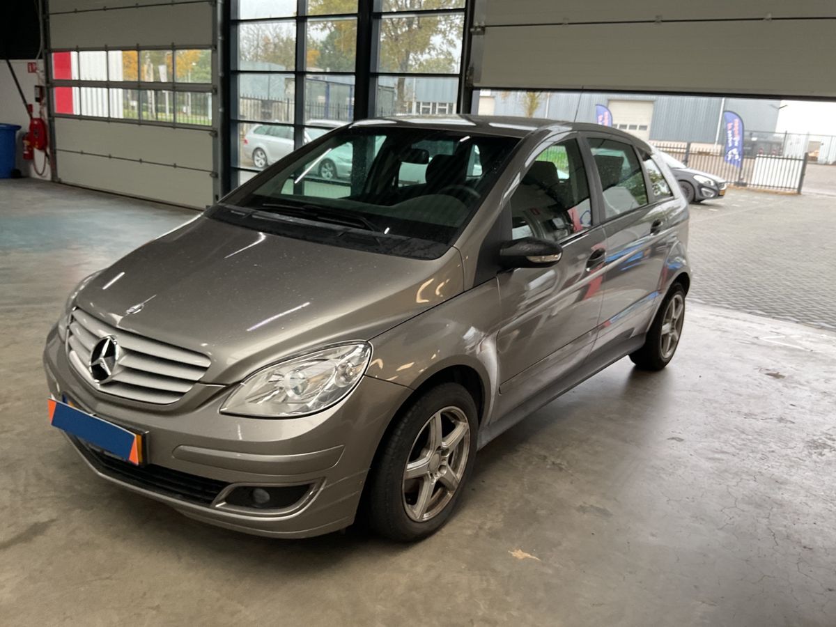 Mercedes-Benz B-Klasse B 180 CDI Special Edition