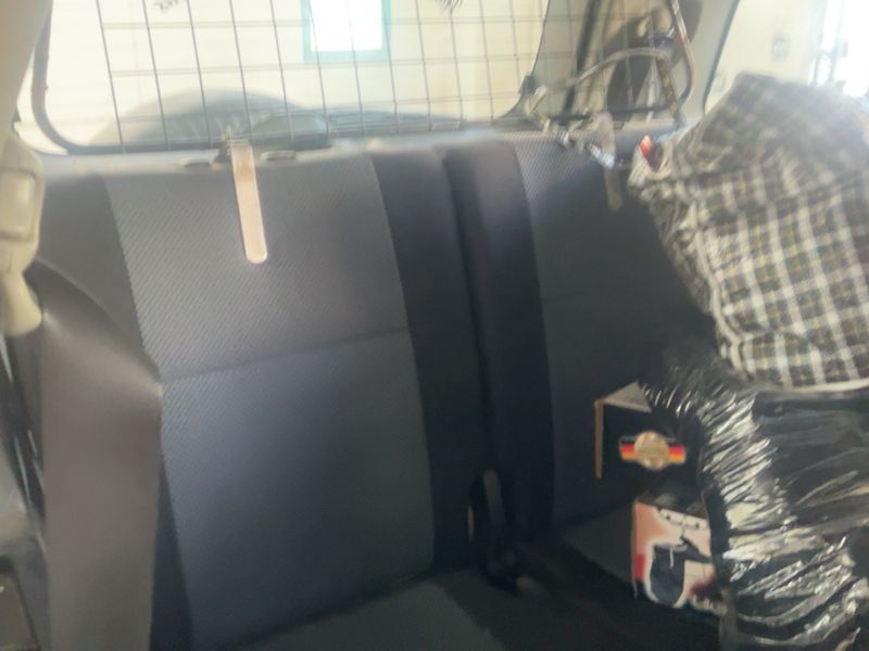 Suzuki Grand Vitara 1.9 DDiS 3 portes — zdjęcie 14
