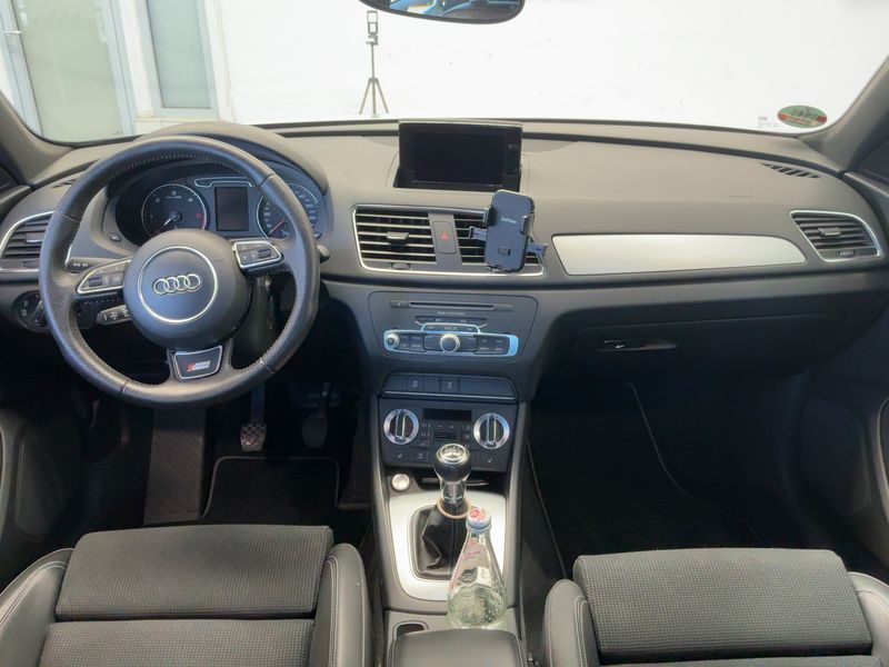 Audi Q3 2.0 TDI — zdjęcie 12