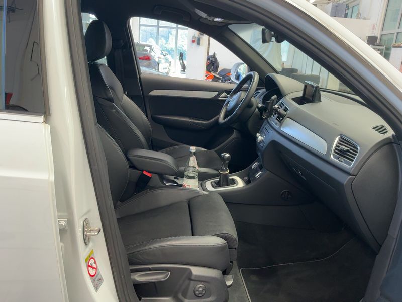 Audi Q3 2.0 TDI — zdjęcie 11