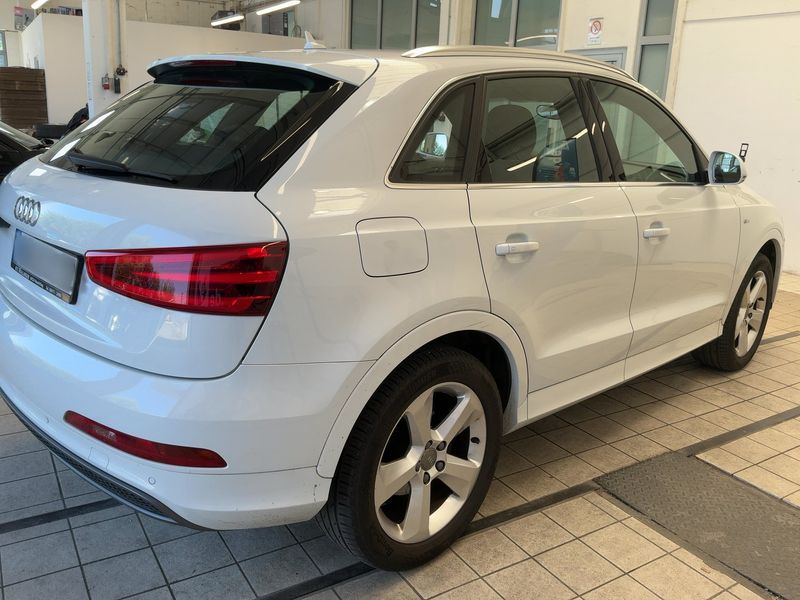 Audi Q3 2.0 TDI — zdjęcie 6