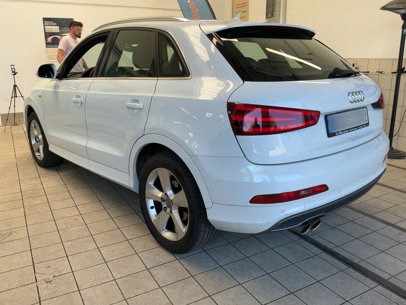 Audi Q3 2.0 TDI — zdjęcie 3