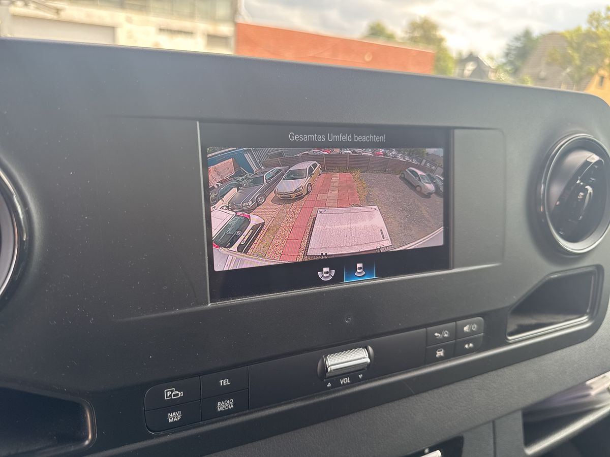 Mercedes-Benz Sprinter 311 CDI RWD L2