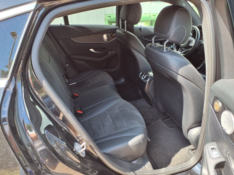 Mercedes-Benz GLC-Klasse GLC 350e 4Matic AMG Line — zdjęcie 14