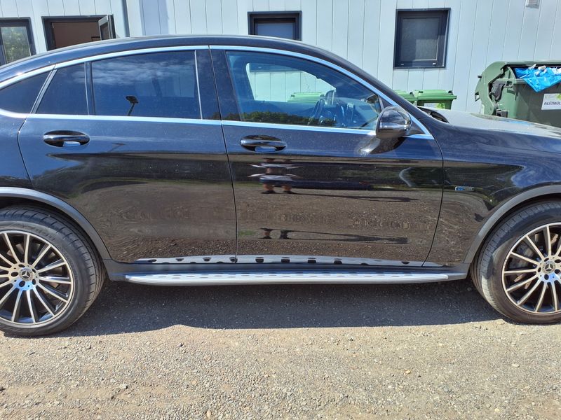 Mercedes-Benz GLC-Klasse GLC 350e 4Matic AMG Line — zdjęcie 7