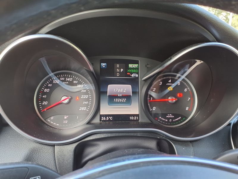 Mercedes-Benz GLC-Klasse GLC 350e 4Matic AMG Line — zdjęcie 13