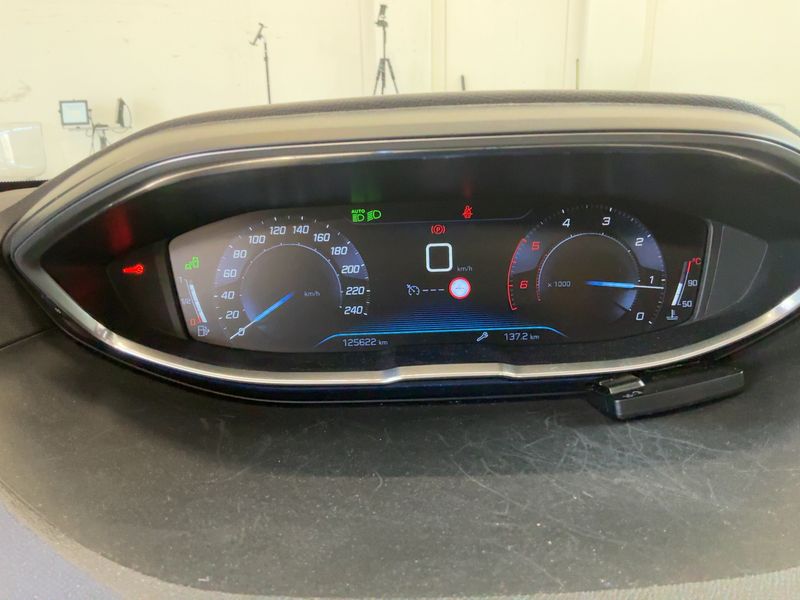 Peugeot 3008 2.0 Blue-HDi GT Line 2017 – снимка 18