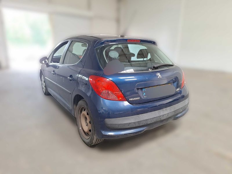 Peugeot 207 1.6 HDi Exécutive — zdjęcie 3