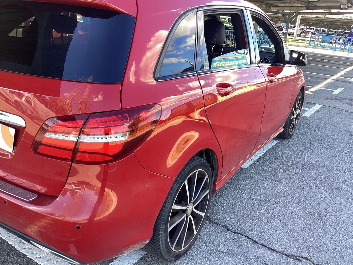 Mercedes-Benz A-Klasse 2015 — photo 9