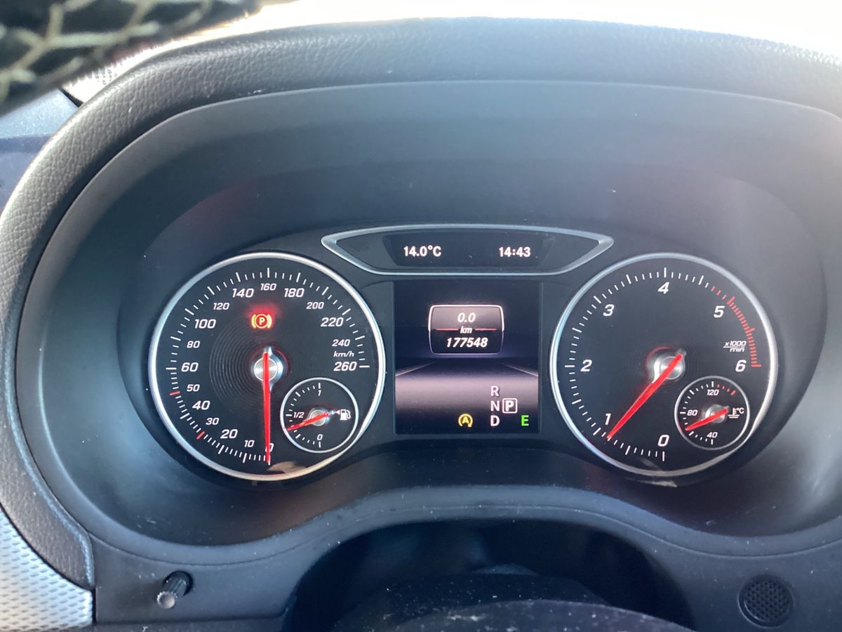 Mercedes-Benz A-Klasse 2015 — photo 19