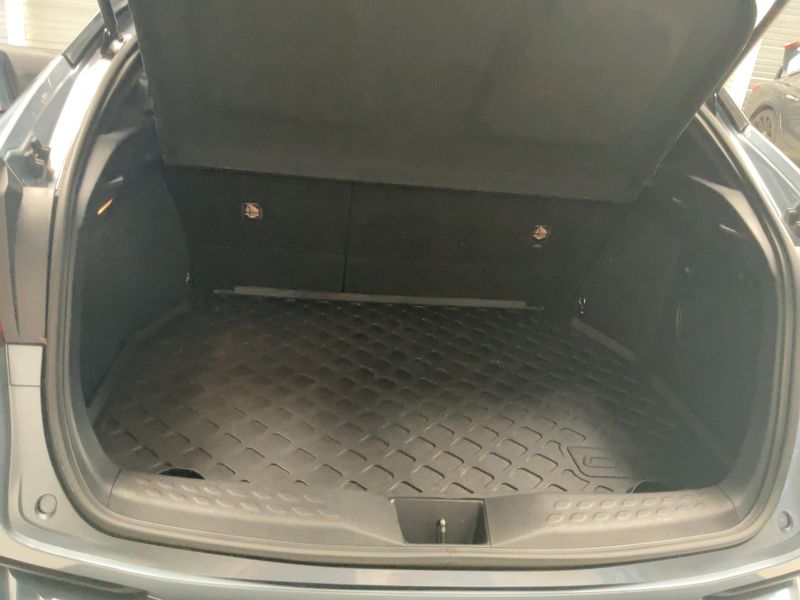Toyota C-HR 2.0 Hybrid Lounge — zdjęcie 10