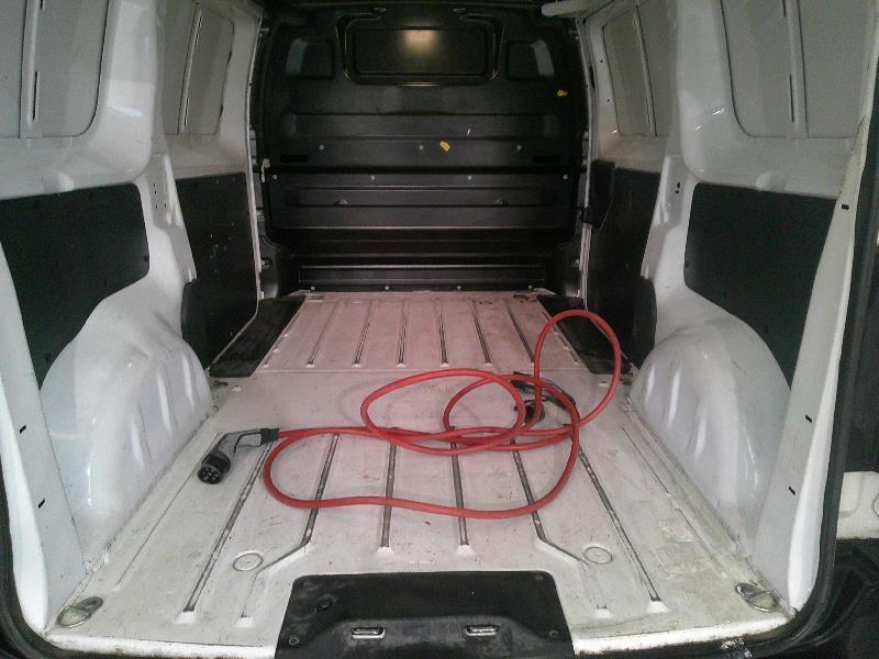 Peugeot Expert electric drive 100 kW Pro L2