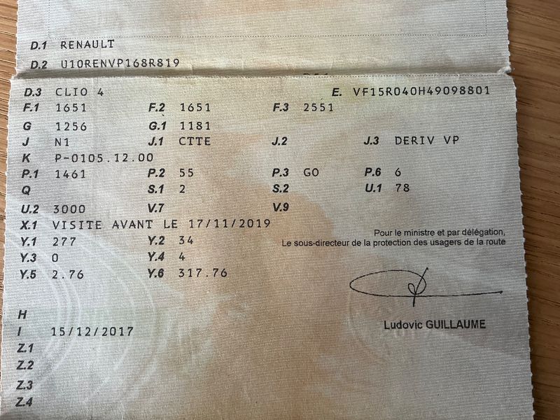 Renault Clio 1.5 dCi Air MediaNav — zdjęcie 15
