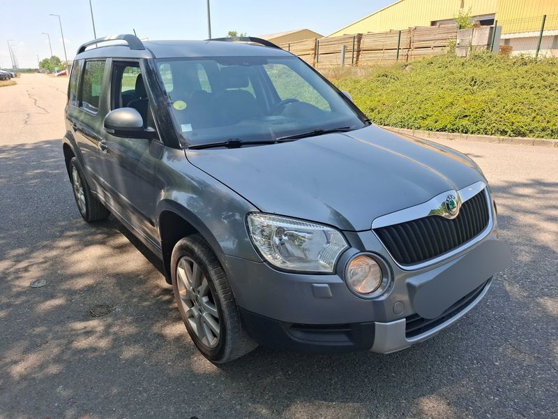 Skoda Yeti 2.0 TDI Elegance 4x4 2011 – снимка 6