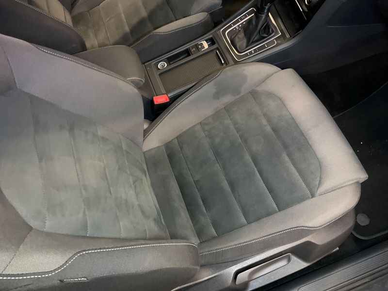 Volkswagen Golf VII 2.0 TDI Comfortline BlueMotion Tech 2019 – снимка 33