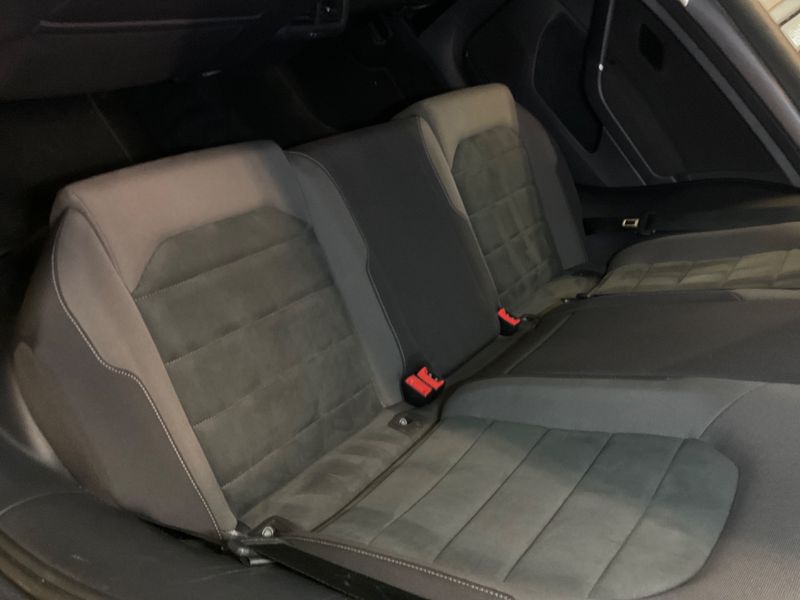 Volkswagen Golf VII 2.0 TDI Comfortline BlueMotion Tech 2019 – снимка 30