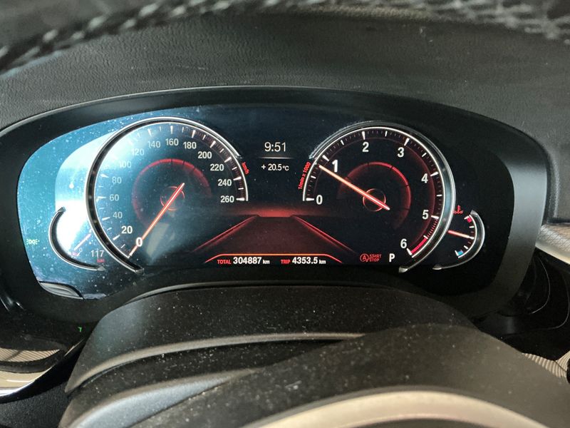BMW 5er 520d M Sport — zdjęcie 13