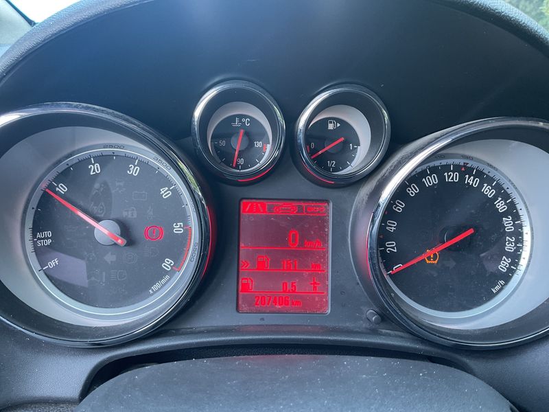 Opel Astra 1.6 CDTI DPF Edition ecoFlex — zdjęcie 4