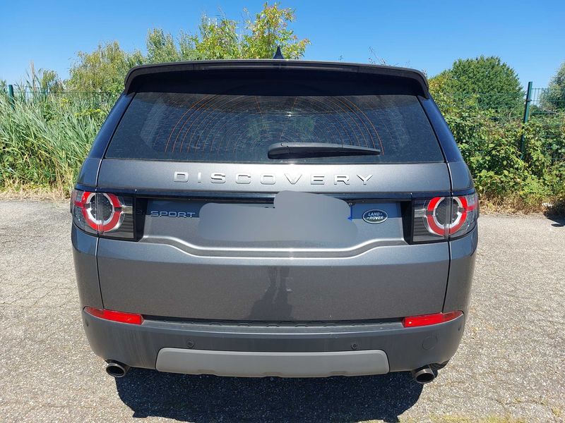 Land Rover Discovery Sport 2.0 Td4 SE AWD — zdjęcie 4