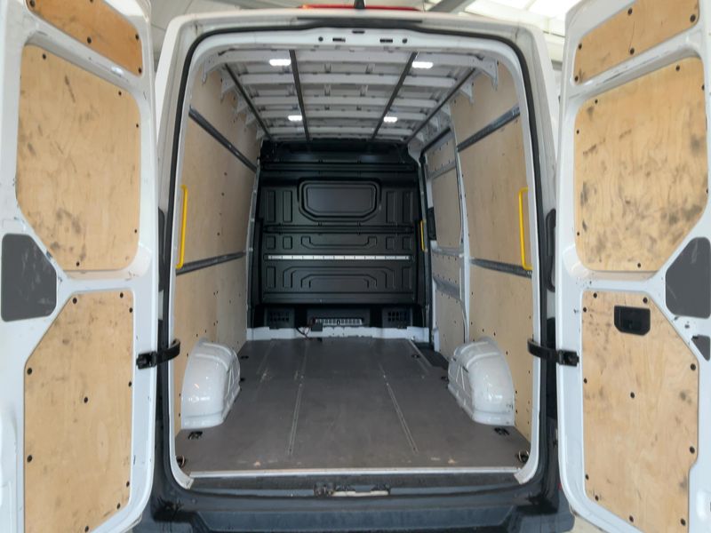 Volkswagen Crafter 2.0 TDI Kasten 35 mittellang Hochdach FWD — zdjęcie 10