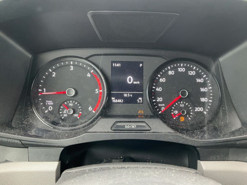 Volkswagen Crafter 2.0 TDI Kasten 35 mittellang Hochdach FWD — zdjęcie 13