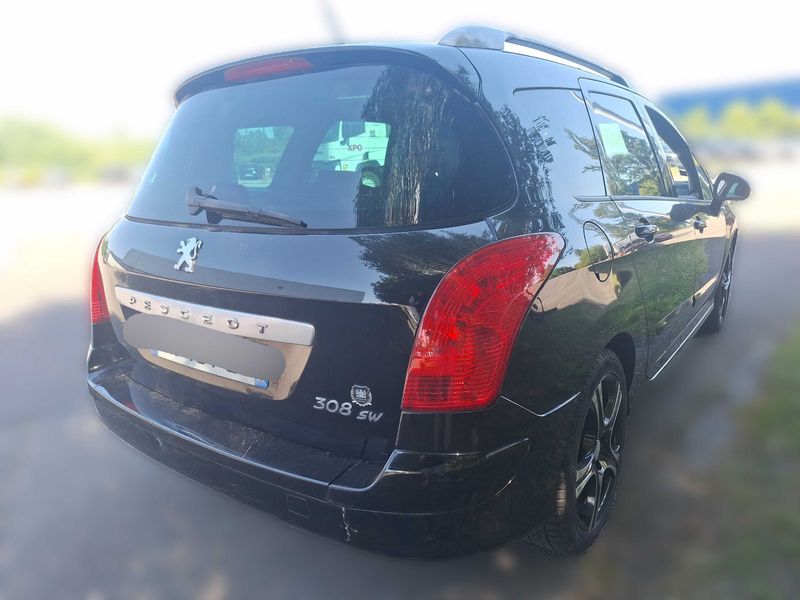 Peugeot 308 1.6 Premium — zdjęcie 5