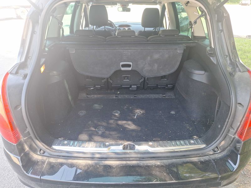 Peugeot 308 1.6 Premium — zdjęcie 9