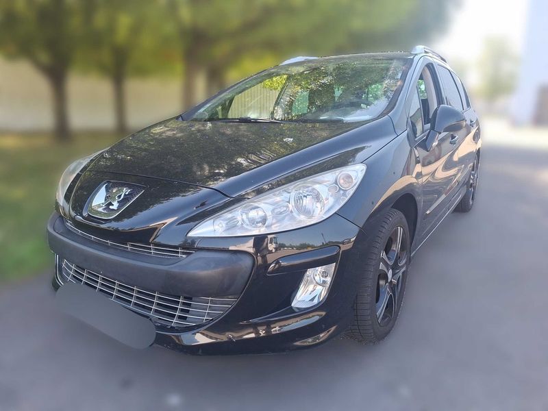 Peugeot 308 1.6 Premium — zdjęcie 1