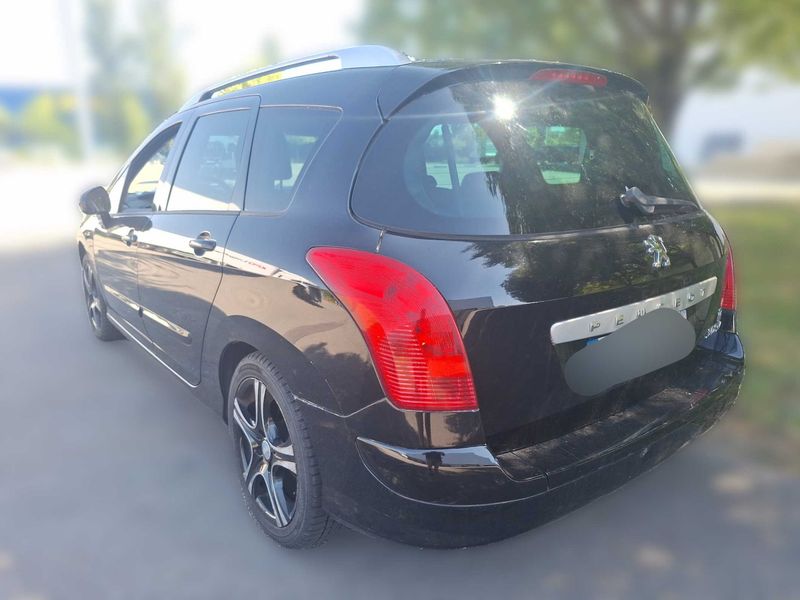 Peugeot 308 1.6 Premium — zdjęcie 3