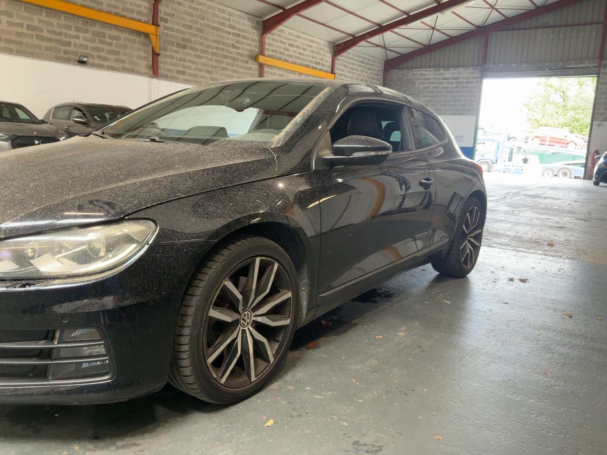 Volkswagen Scirocco 2.0 TDI R-Line BlueMotion
