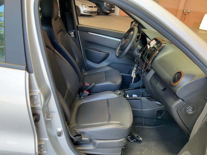 Dacia Spring electric drive 33 kW Comfort Plus — zdjęcie 11