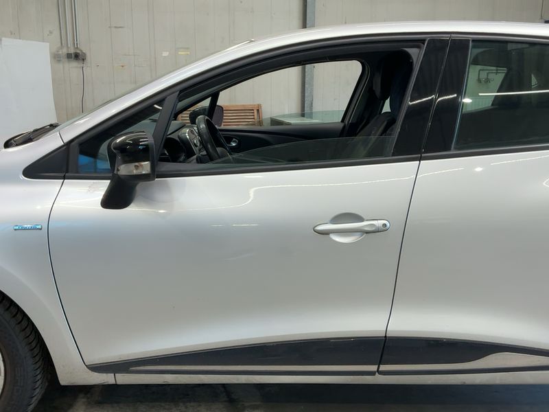Renault Clio 0.9 Energy Limited 2017 – снимка 4