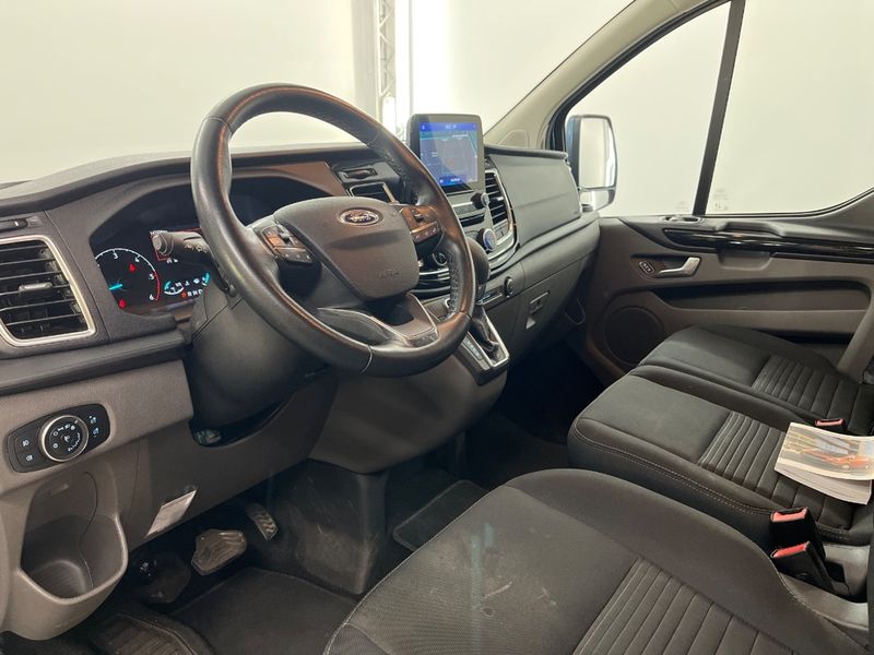 Ford Transit Custom 2.0 TDCi 320 L2 Limited — zdjęcie 6